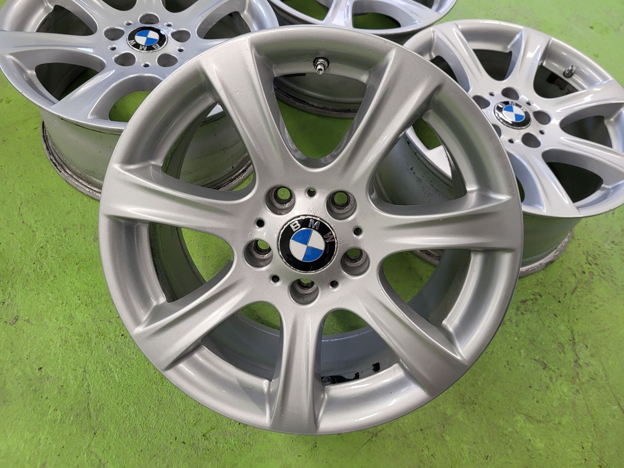 17 5x120 Bmw F30 E90 лети джанти 5х120 бмв