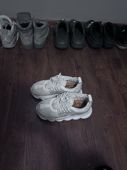 Vand versace chain reaction