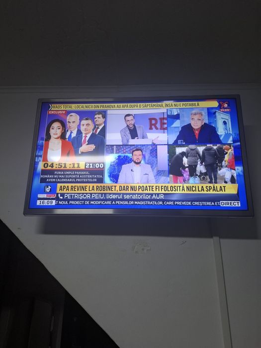 Televizor  Smart Samsung  32 inch (80 cm ) model  UE 32 F6270