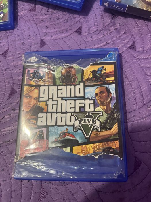 GTA 5 PS4 ( 50 de lei )
