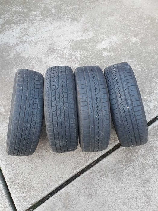 Vand cauciucuri cu tot cu jante M+S 195/65 r15