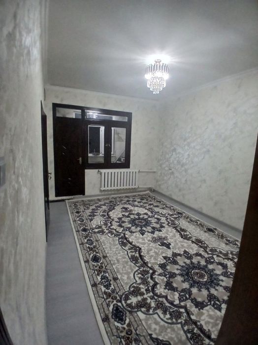 Продажа квартира Яшнабад Асалабад АДЖУ университет однакомнатний