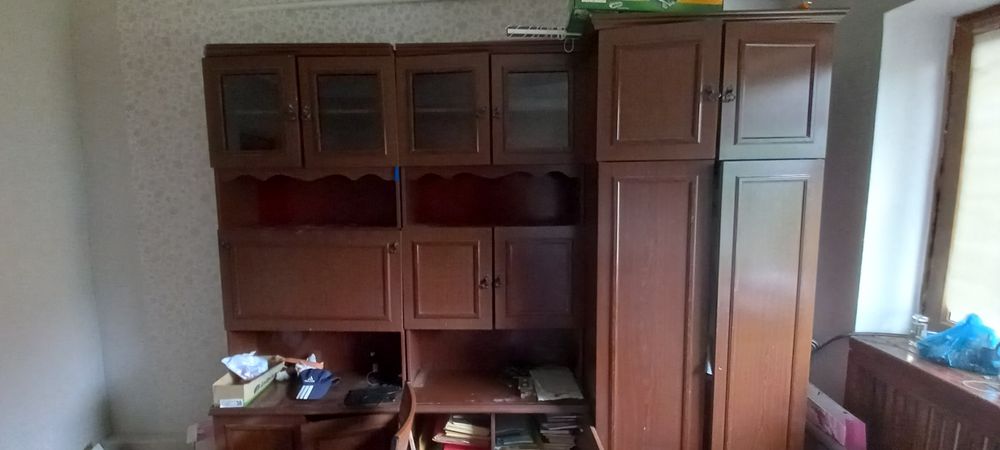 Стенка . Половина стенки, в хор состояние.