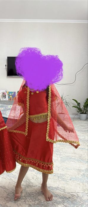 Продам индийский костюм