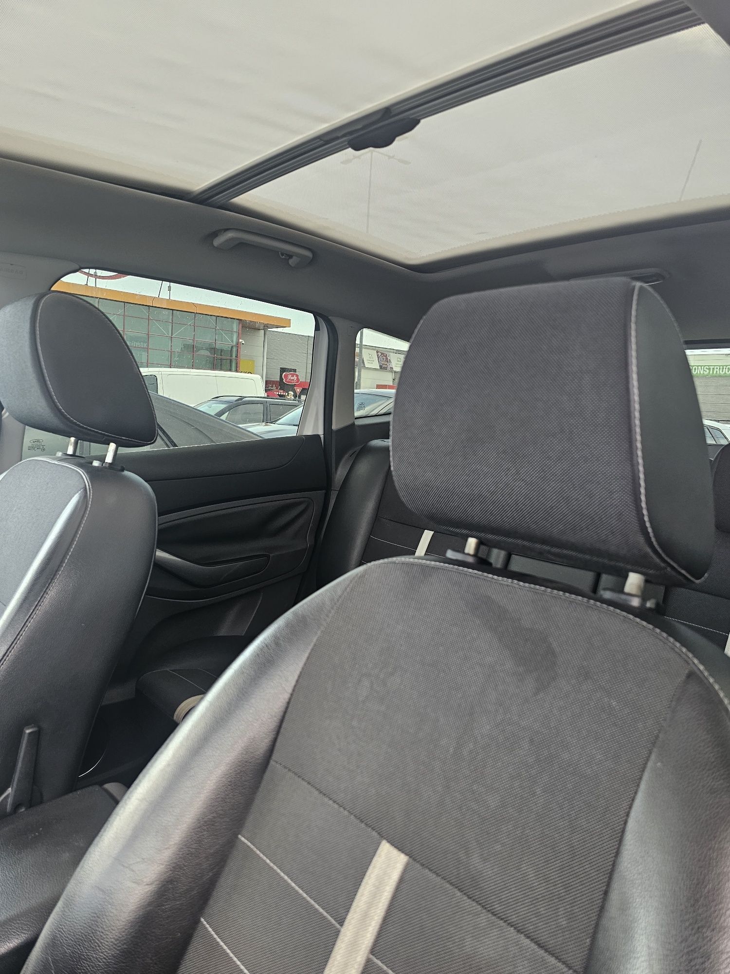 Ford Kuga Titanium 2.0 TDCi 4x4, 136cv, 2009