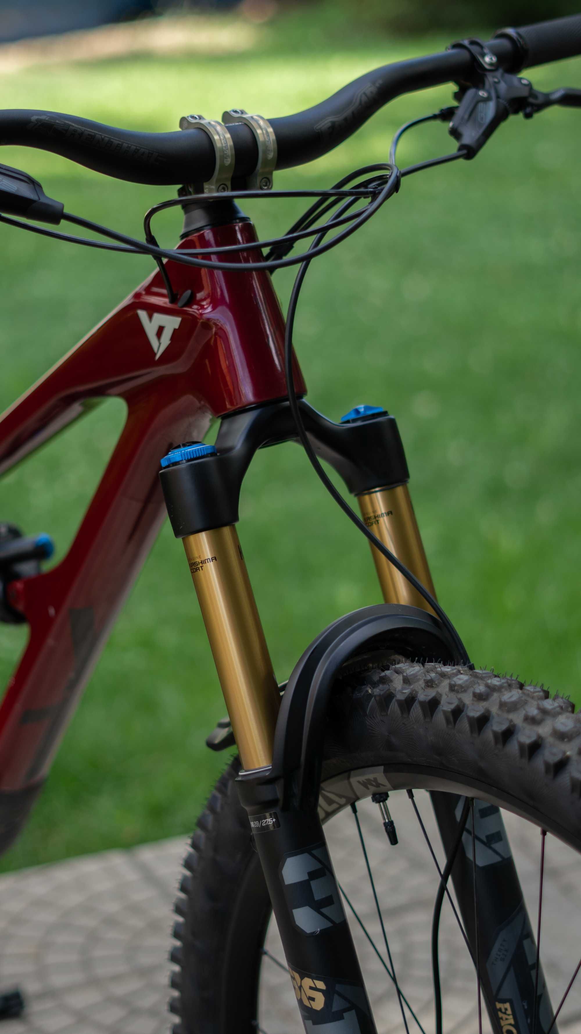 YT Jeffsy Carbon FOX Factory Kashima окачване и SRAM X01 Ендуро колело