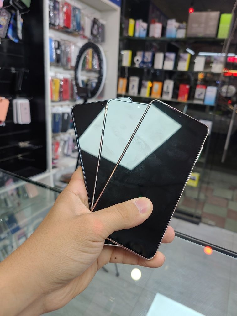 Samsung s21 256Gb 1sim  arginal