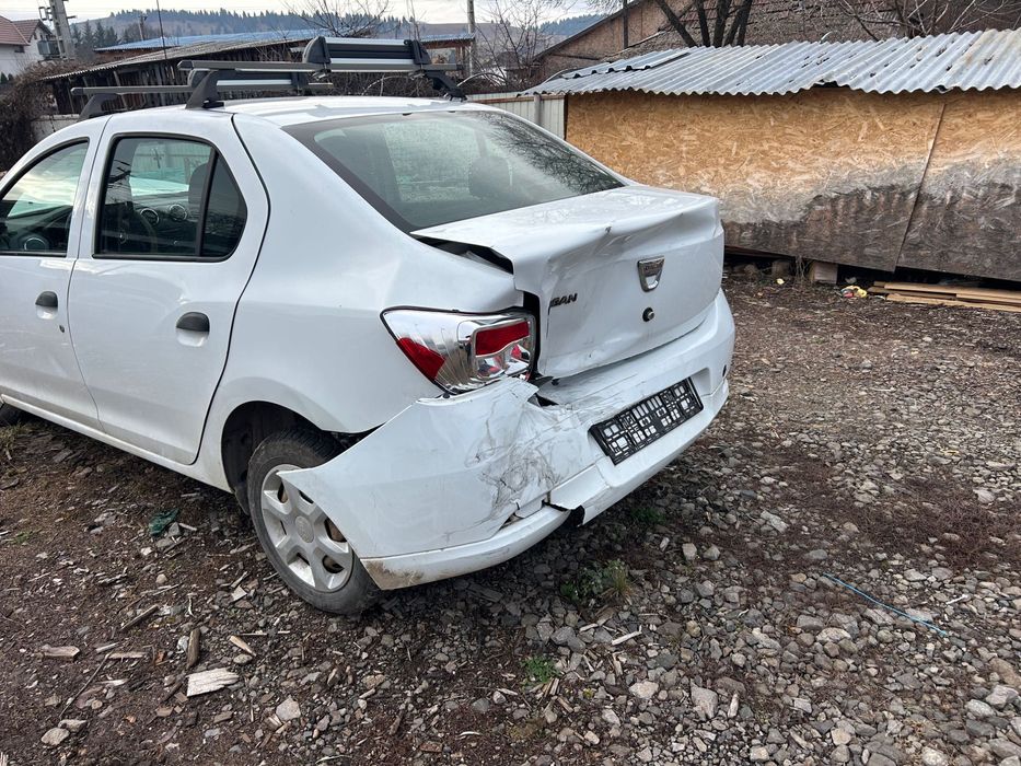 Dacia Logan ,avariat