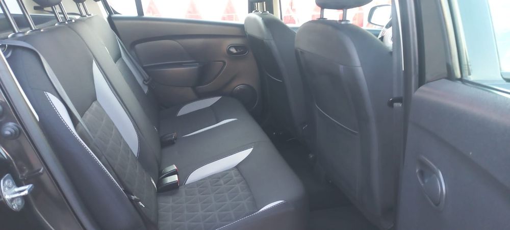 Dacia Sandero Stepway Navigație+Camera 80 000 Km