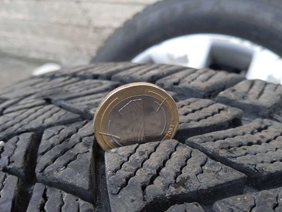 Зимни Гуми 225/55 R17 с Джанти 5x120 R17 J7 ET41