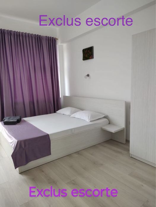 Garsoniere central regim hotelier