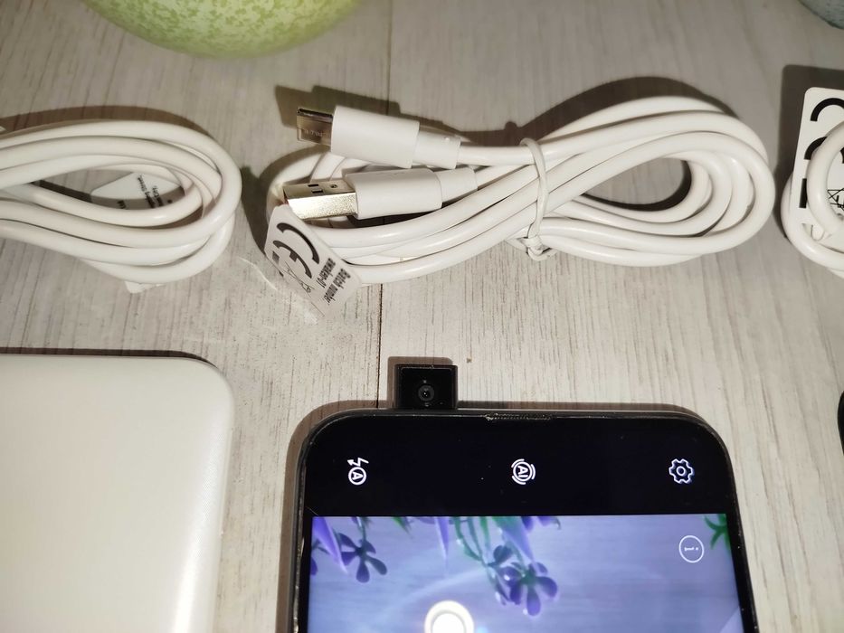 Huawei P Smart Z – 64GB / 4GB RAM/Много запазен/Изскачаща селфи камера