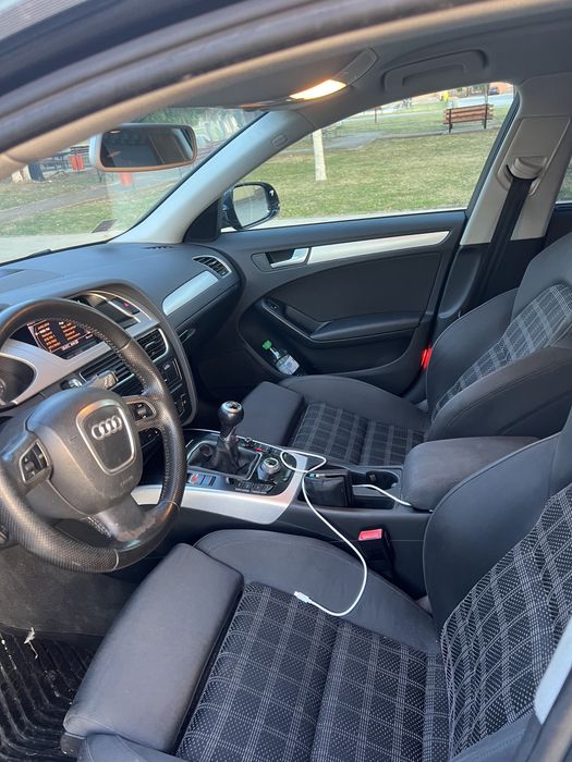 Vand Audi A4 2011
