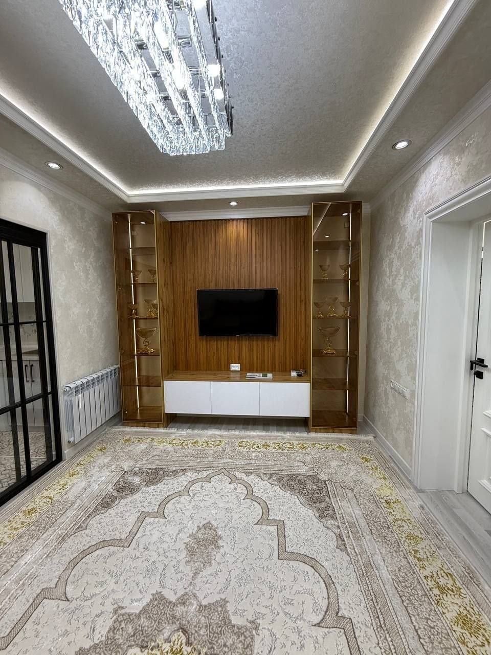 Срочно 3/5/9 Чиланзар Е метро Хамза  Новза