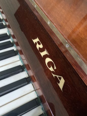 Пианино Riga СРОЧНО в отличном состоянии
