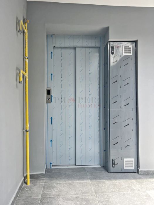 Продава се Тристаен апартамент в Велико Търново, Център - 145 кв.м за 856 €/кв.м - Снимка #11