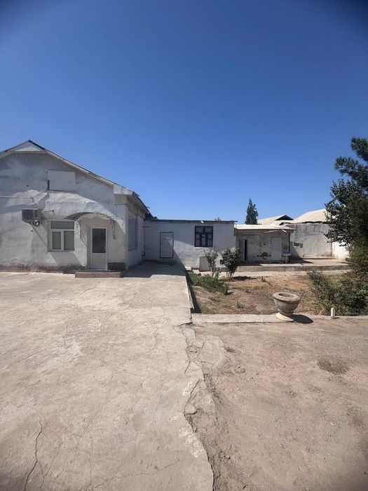 Uy sotiladi xaramjuy maxallasi 30 maktab orqasi