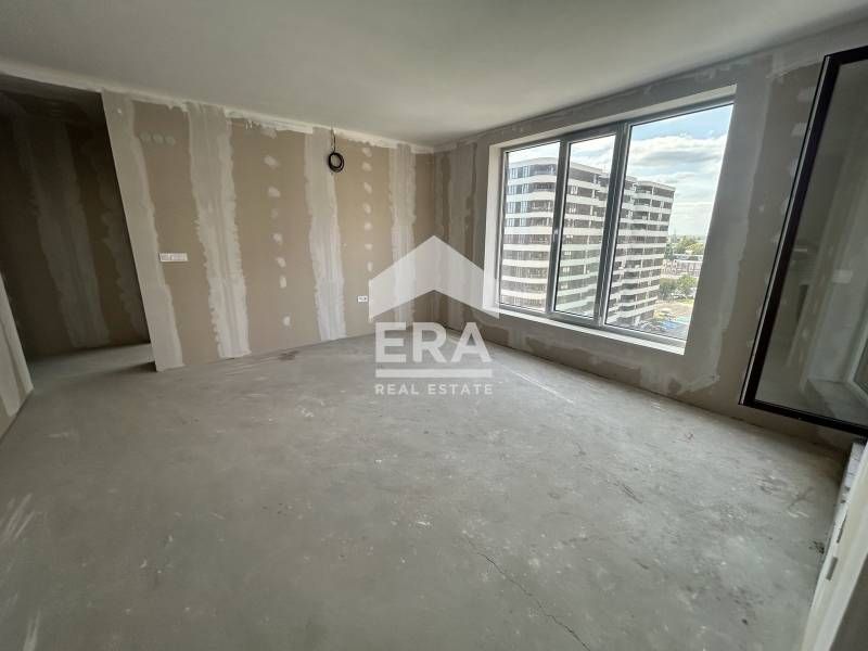 ЕКСКЛУЗИВНО! ЕРА Вива продава двустаен апартамент с Акт 16 и панорамна