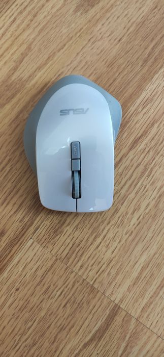 Tastatura,mouse wireless/Rama foto/Baterie externă 5000 mh *nouă*