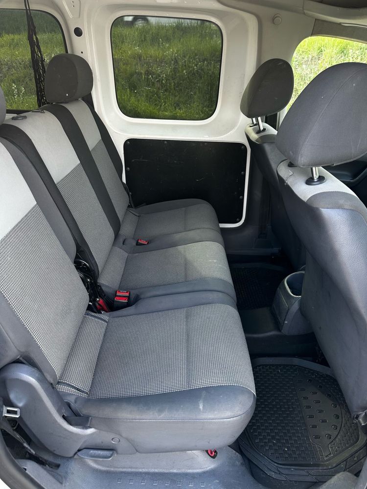VW Caddy Maxi 1.6 TDI 2012