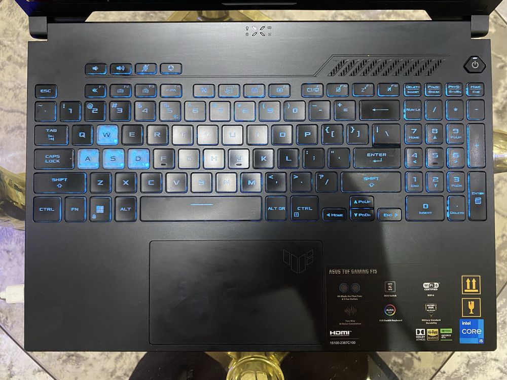 ASUS TUF Gaming F15 / RTX 3050 / 16GB RAM / SSD 512GB / 144Hz