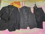Costum bărbătesc elegant, mărimea 48