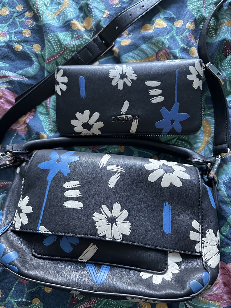 Desigual чанта с портфейл