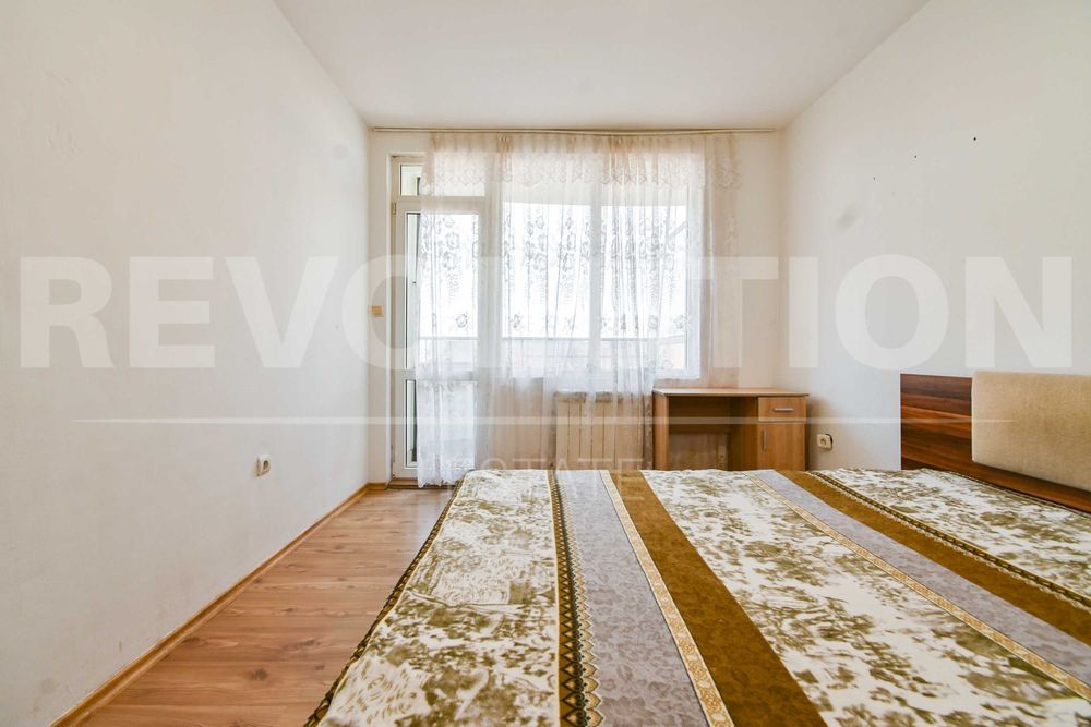 Продава се Тристаен апартамент в София, Надежда 2 - 130 кв.м за 2405 €/кв.м - Снимка #5