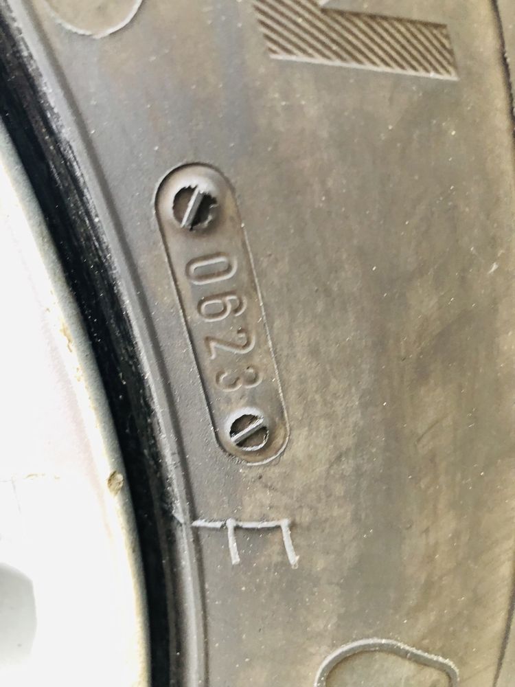 Джанти Superior 17 5x112 VW Audi Skoda Seat с гуми 215/50/17