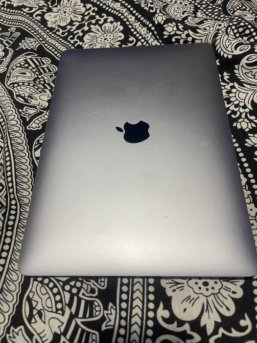 Macbook Air 2018 retina A1932