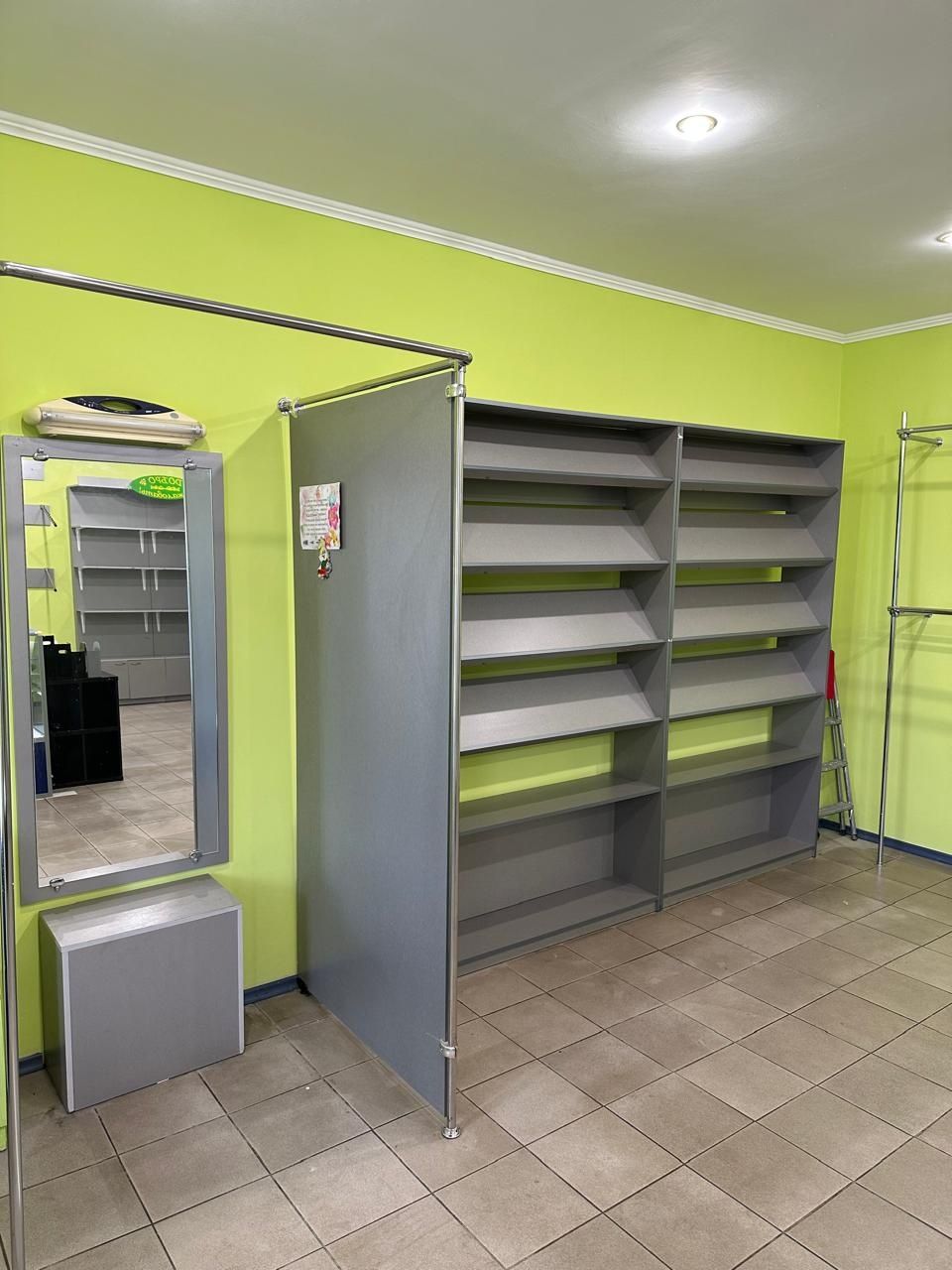 Продам торговую площадь