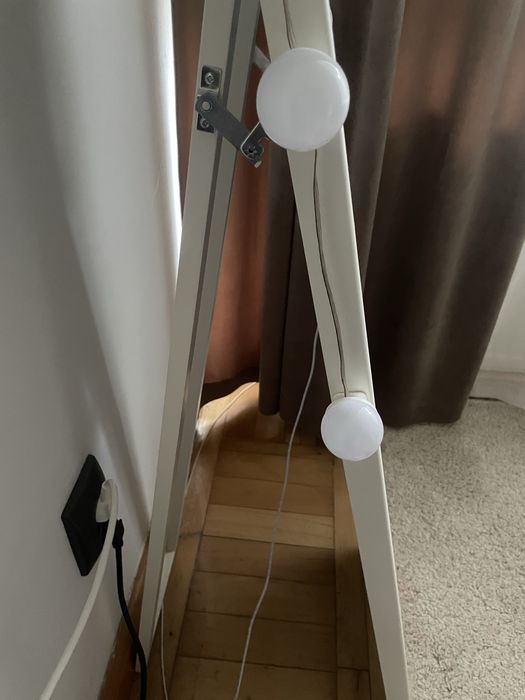 Vand oglinda ! 150cm inălțime 30 lățime cu 3 moduri diferite de lumini