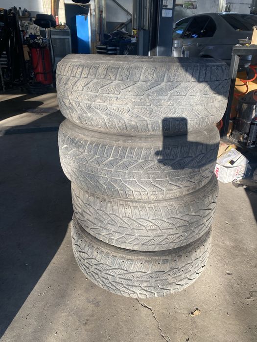 Зимни гуми 205/55/16