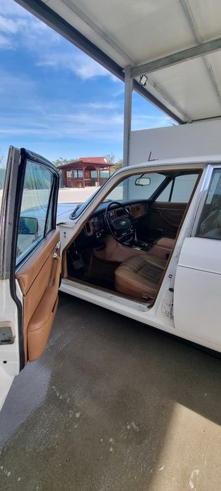 Jaguar XJ12 OFERTA 11000 Atestat istoric  Long Vand An 1976 Clima RAR