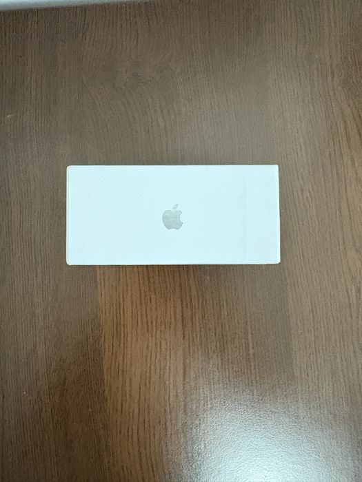 AirPods Pro (2nd Generation) cu carcasă de încărcare MagSafe (USB-C)