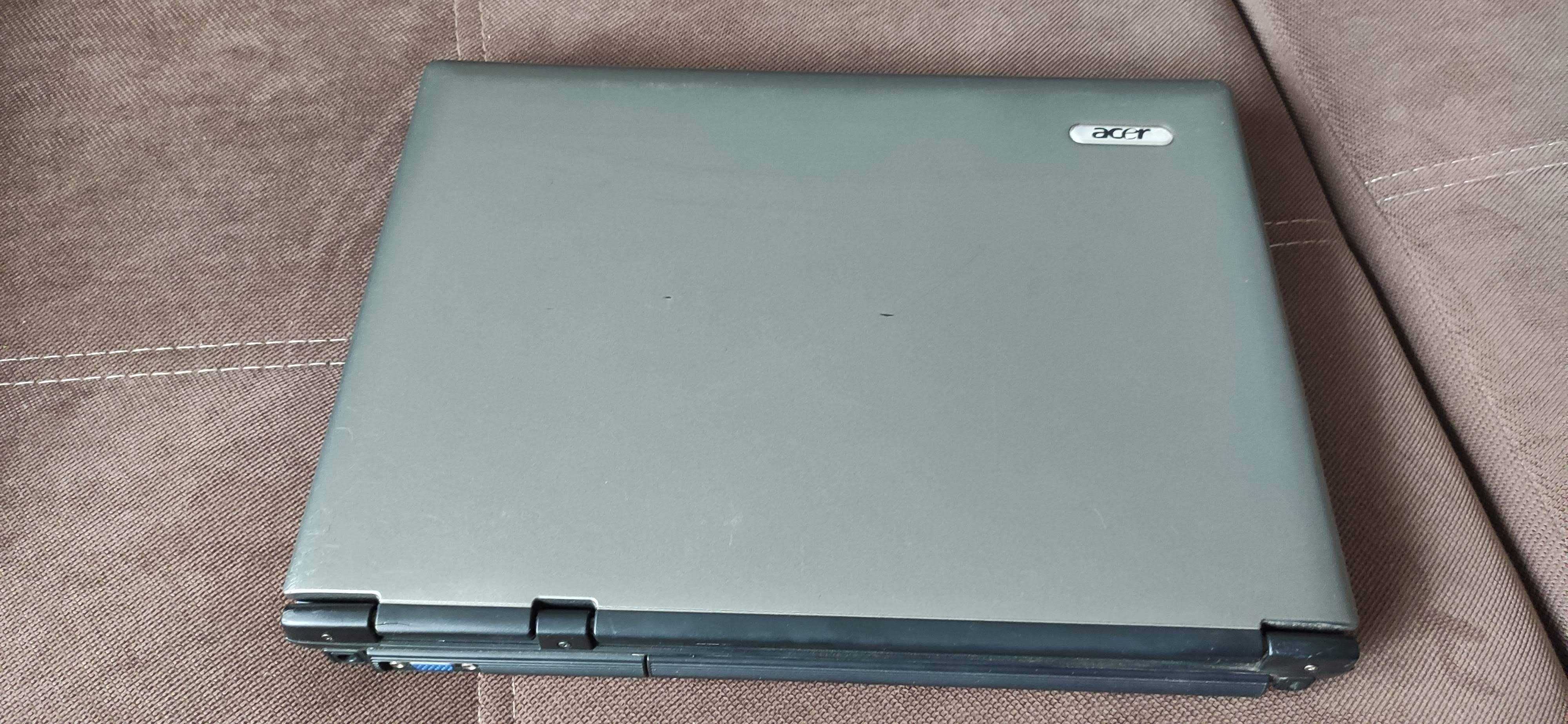 Laptop Acer Travelmate 2303 Intel