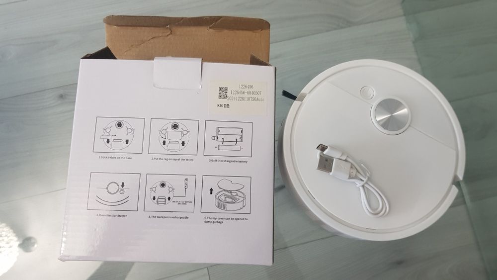 Vand mini aspirator robot Smart Life .