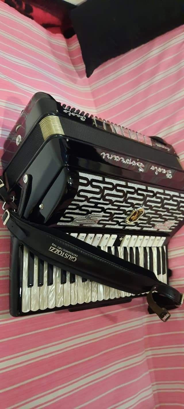 Acordeon 120 basi  Paolo Soprani ( Super Paolo ) raritate