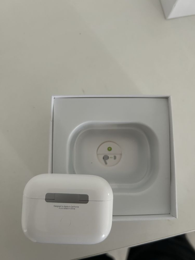AirPods 2 Pro sigilate