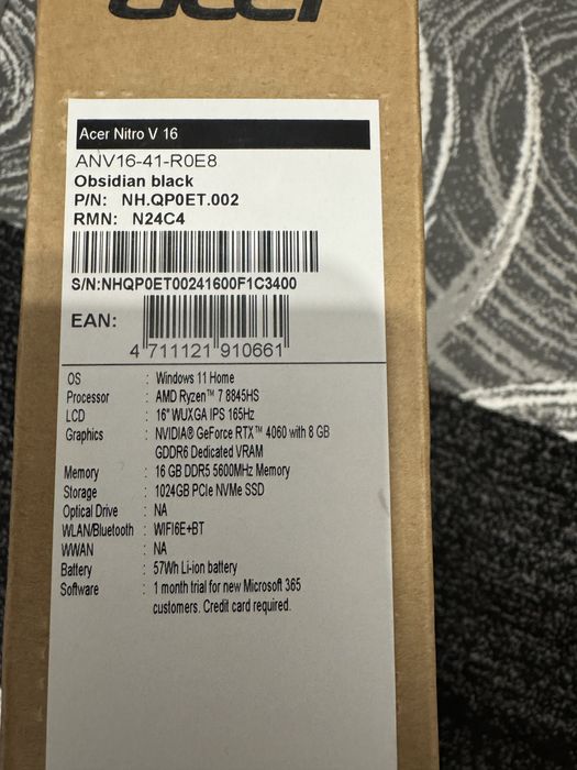 Laptop gaming Acer Nitro V16 rtx4060 16gb 1tb 8845hs ryzen 7