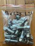 Болтове за джанти 14x1,25 L27