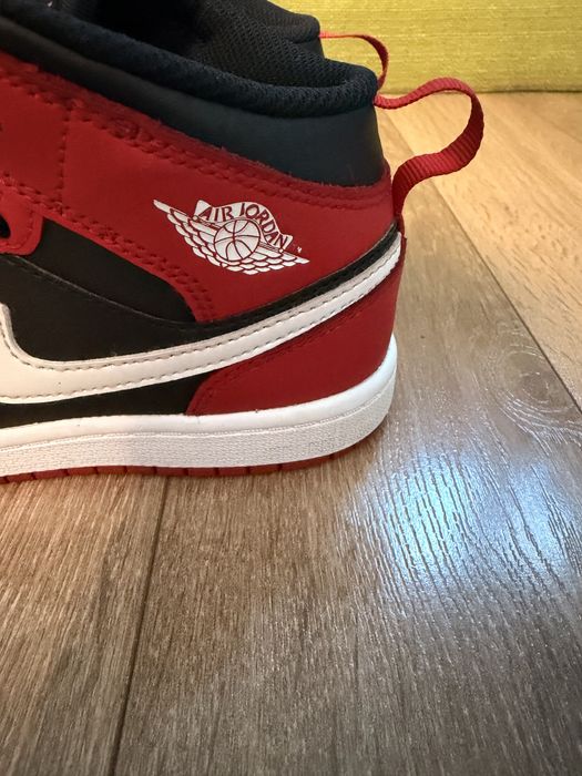 Детски обувки Nike Air Jordan, номер 33