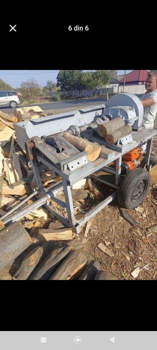 Vând spărgător lemne cu reductor