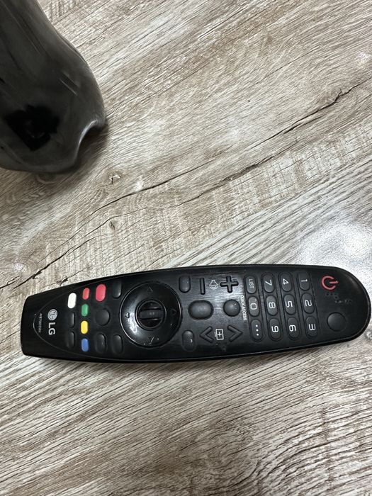 Lg 55 talik  televizorni Mishkalik Puliti sotiladi