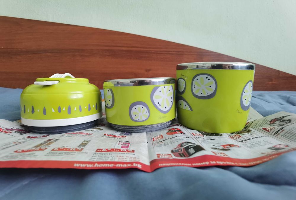 Термокутия за храна и течности от три части- ланчбокс за пътуване