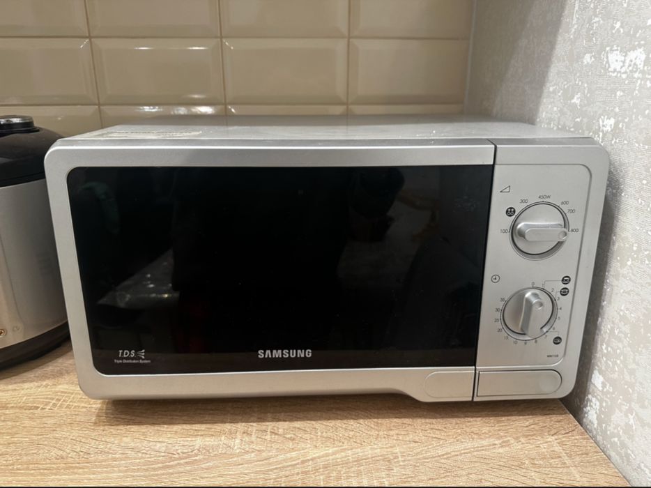 Микроволновая печь