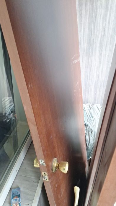 Межкомнатные двери б/у