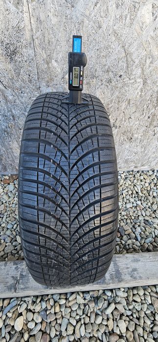Anvelopa Vector4Seasons 195/55 R16 91H Goodyear 205/60 R16 92H