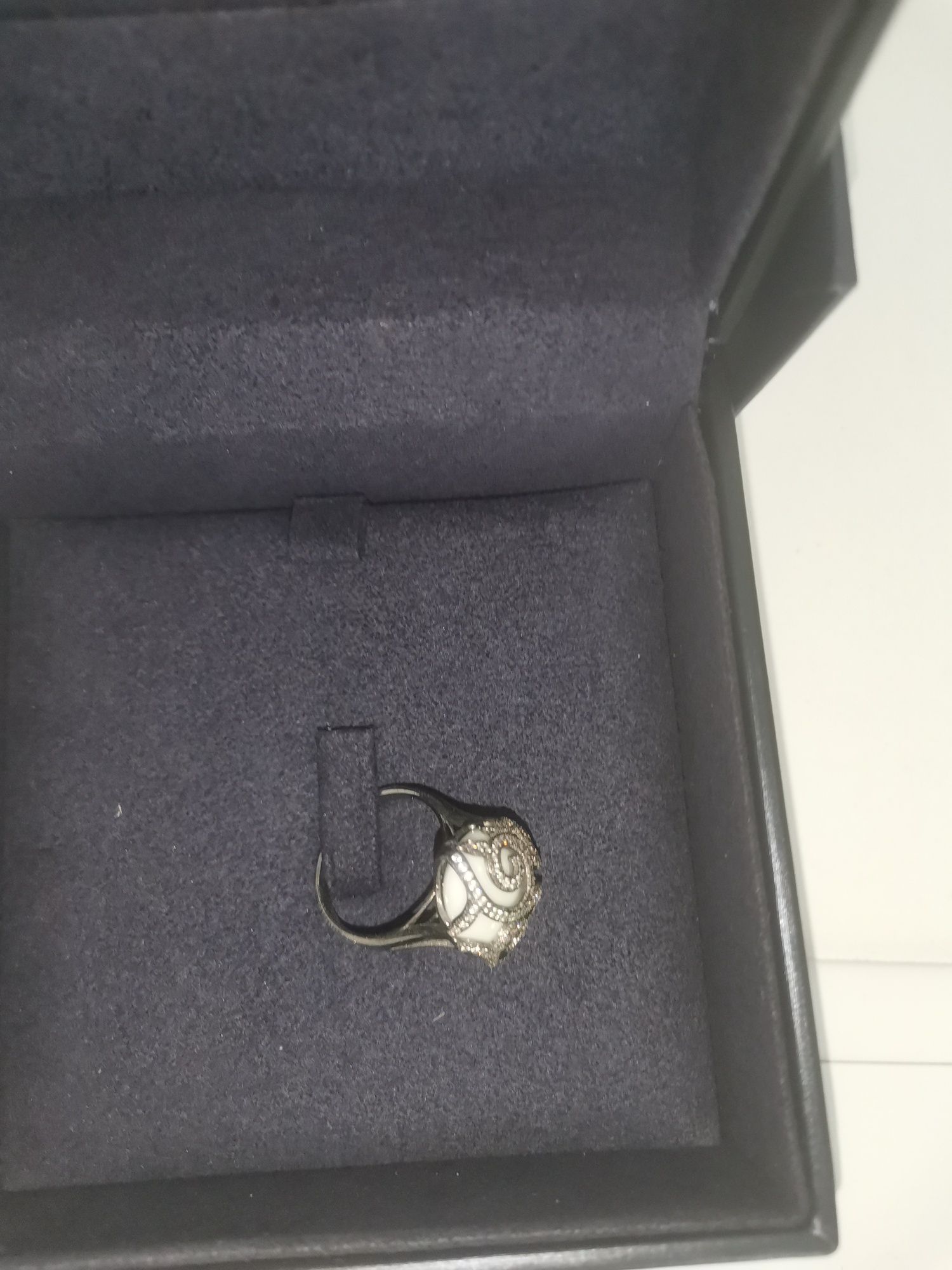 Дамски обеци FABERGE 925