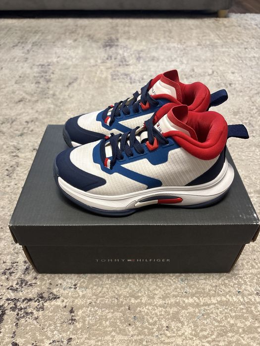 Adidasi Tommy Hilfiger copii